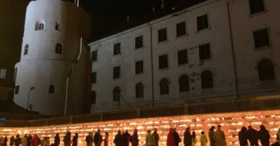 В День Лачплесиса жители традиционно смогут зажечь свечи у Рижского замка