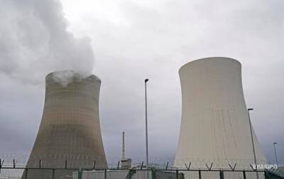 Франция возобновляет строительство атомных реакторов