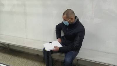 Коменданта донецкой тюрьмы «Изоляция» доставили в суд: он признал вину
