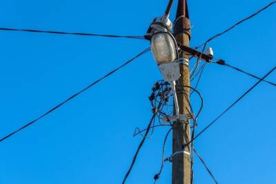 В Курске электрики восстановили освещение возле БСМП и на 20 участках улиц