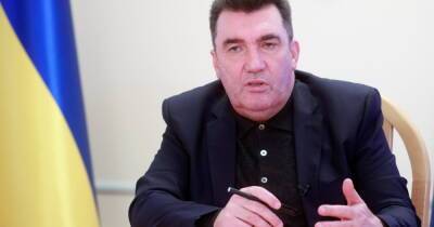 Данилов предложил немецким социал-демократам взять беженцев из Беларуси себе домой
