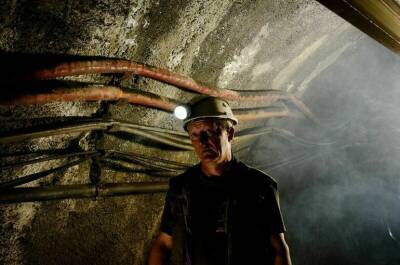 Работодателей хотят обязать вести учет рабочего времени шахтеров