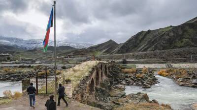 Армения и Азербайджан разместят пограничные пункты на ведущей в Иран трассе
