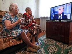 «Известия»: цены на интернет и ТВ в России собираются повысить на 10%