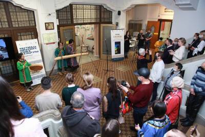 В Южно-Сахалинске открыли выставку "К истокам"