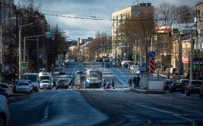В Смоленске со снегопадами и гололедом будут бороться почти 90 специальных машин