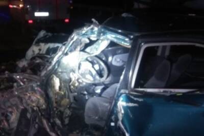 На Кубани водитель иномарки погиб из-за превышения скорости