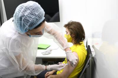 В КЧР откроют дополнительные пункты вакцинации и введут экспресс-тестирование