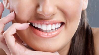 Тридцать два оттенка стресса. Как тревожное состояние влияет на наши зубы