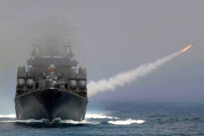Рябков: риски столкновения в Черном море возрастают