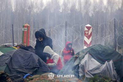 Польша рассказала о ночном штурме границы нелегалами