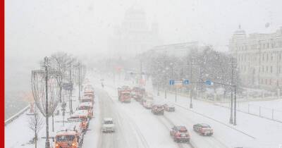 Москвичей предупредили о сильном снегопаде