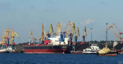Мининфраструктуры планирует передать в концессию торговый порт "Херсон" до конца года