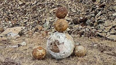 В Башкирии нашли странные камни шарообразной формы