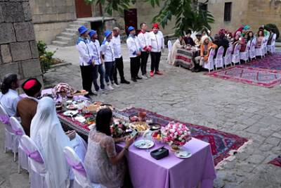 Повара из «Адской кухни» подгтовили стол к свадьбе в Дагестане