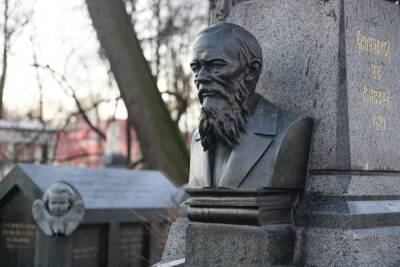 200 лет со дня рождения Достоевского: как Петербург отмечает юбилей писателя