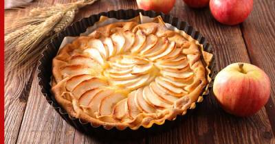 30 минут на кухне: знаменитый цветаевский яблочный пирог