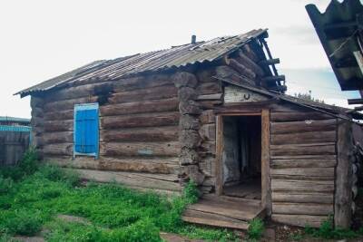 Мужчина, разобравший на дрова дом 1807 г. постройки в селе Калинино, не был его владельцем