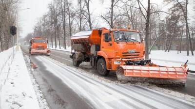 Москва встретила первый снег «днем жестянщика»