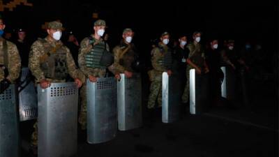 Егеря и тероборона: Как Украина будет защищаться от мигрантов Лукашенко