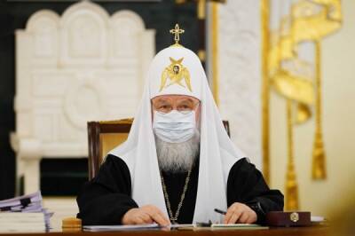 Патриарх Кирилл выступил за ограничение в речи россиян сленга и иностранных слов