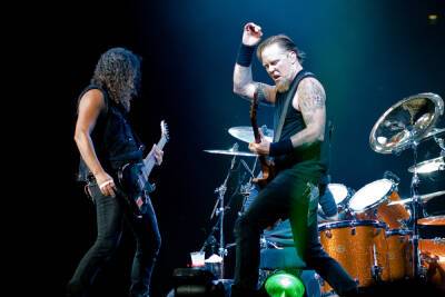 Суд отклонил миллиардный иск россиянина к Metallica