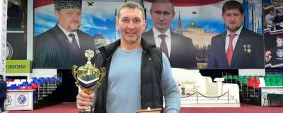 Минспорт РФ наградил электрогорского тренера за подготовку тяжелоатлетов