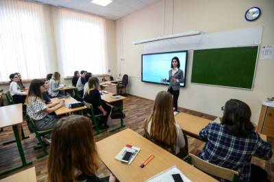 Владимирские школьники вернутся в классы 15 ноября