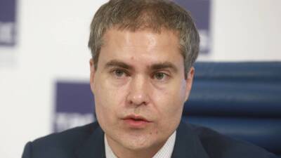 Депутат Панов призвал россиян проявить гражданскую позицию в борьбе с антипрививочниками