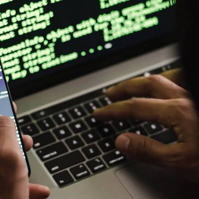 Портал "Госуслуги" второй день подряд подвергается кибератаке