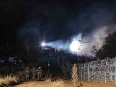 Украинские власти перебросят военных и авиацию к границе с Белоруссией
