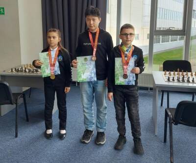 Сахалинские шахматисты завоевывают медали первенства ДФО