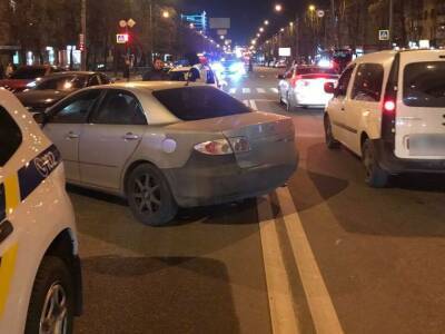 На месте ДТП с подростками в Харькове сбили патрульного – полиция