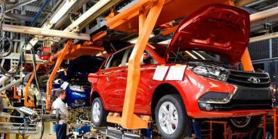 "АВТОВАЗ" полностью приостановил производство автомобилей в Тольятти