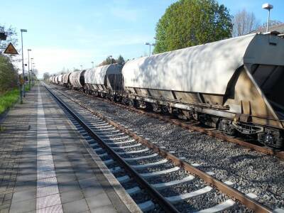 Погрузка зерна на железной дороге в Новосибирской области в октябре увеличилась почти в 1,5 раза