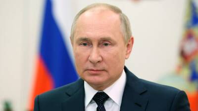 Песков назвал условие для ревакцинации Путина от COVID