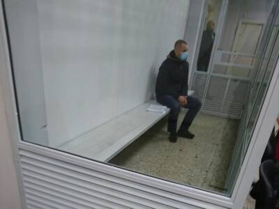 Пытки заключенных током и убийства украинских силовиков. Экс-руководитель тюрьмы "Изоляция" дал показания СБУ