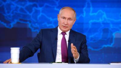 Путин назвал недопустимыми ущемляющие прерогативы ВОЗ шаги