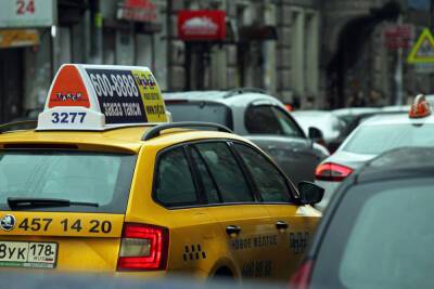 Депутаты ЗакСобрания планируют ужесточить наказания для таксистов-лихачей