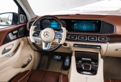 Brabus презентовал 800-сильный суперкар Mercedes-Maybach GLS 600 в честь юбилея. ФОТО