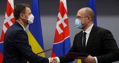 Денис Шмыгаль обсудил увеличение поставок газа с премьером Словакии