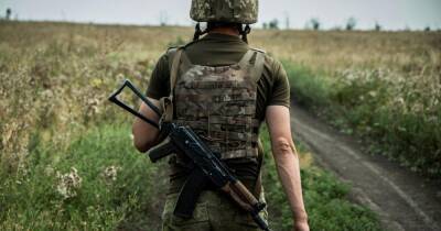 Российские террористы дважды нарушили “тишину”: двое украинских защитников погибли