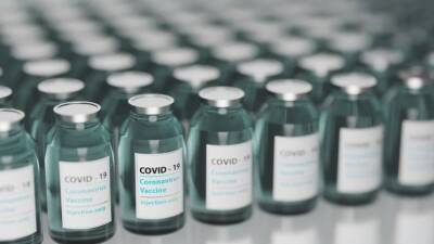 В России зарегистрировали первый препарат для лечения коронавируса