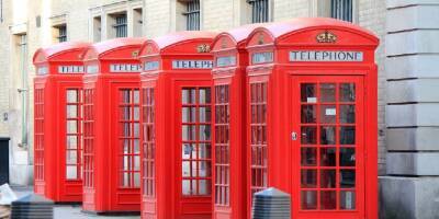 В Великобритании регулятор решил сохранить на улицах красные телефонные будки