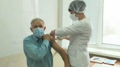 В Петербурге за сутки привились от коронавируса 34 тысячи человек