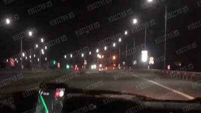 Появилось видео с места наезда авто с Нурмагомедовым на полицейского