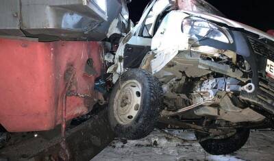 Автомобиль с вахтовиками из Тюменской области был сбит поездом в Красноярском крае