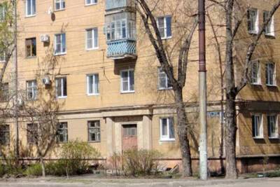 В Воронеже Фонд капстроительства, снесший старинную дверь в сталинском доме, объяснил свою позицию