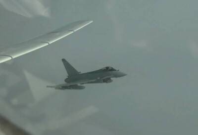 После сближения истребителей ВВС Британии с Ту-160 ВКС РФ между ними оставалось всего несколько десятков метров
