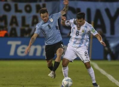 ЧМ-2022: Аргентина с минимальным счетом обыграла Уругвай